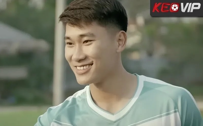 Nhâm Mạnh Dũng trong phim “Gia đình mình vui bất thình lình”